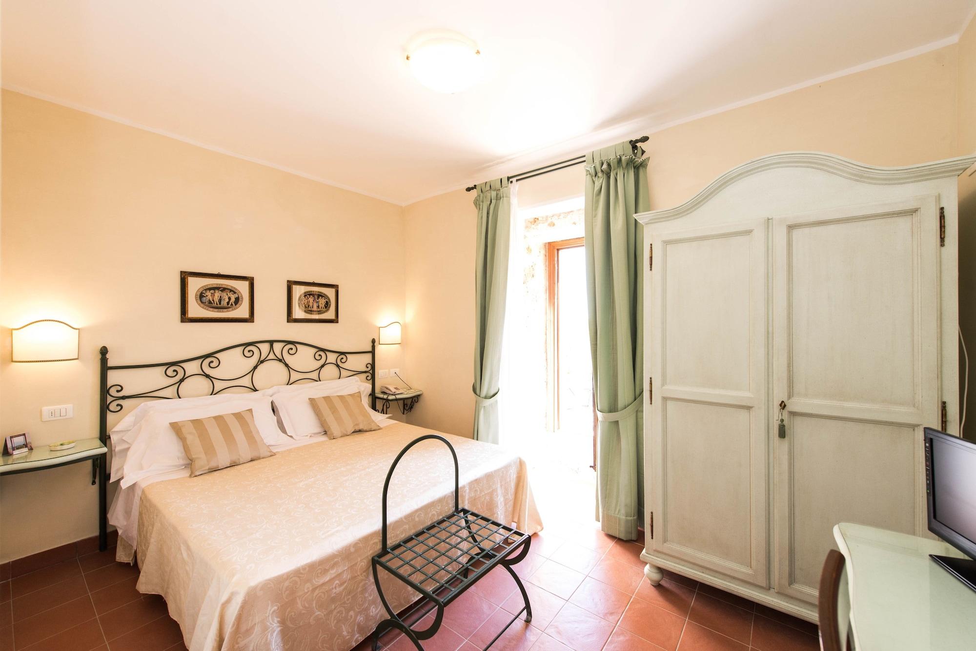 Hotel Villa Favorita Ното Екстериор снимка