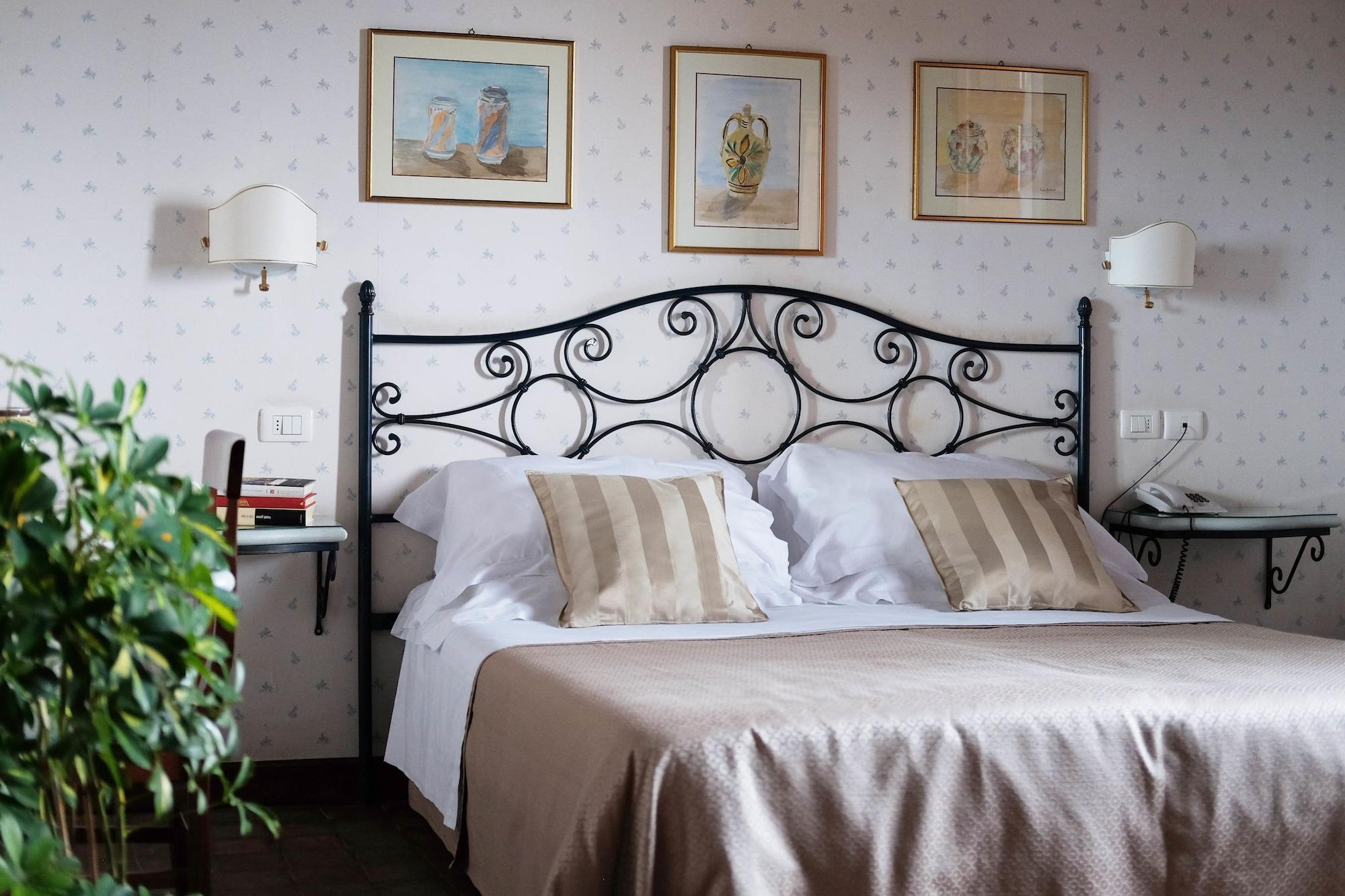 Hotel Villa Favorita Ното Екстериор снимка